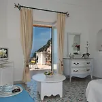 Rosa Bed & Breakfast 4*