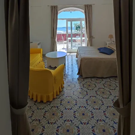Rosa Bed & Breakfast