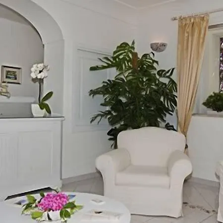 Rosa فندق مبيت وإفطار