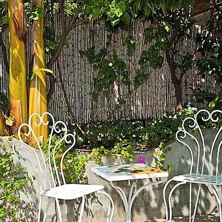Bed & Breakfast Rosa 4*